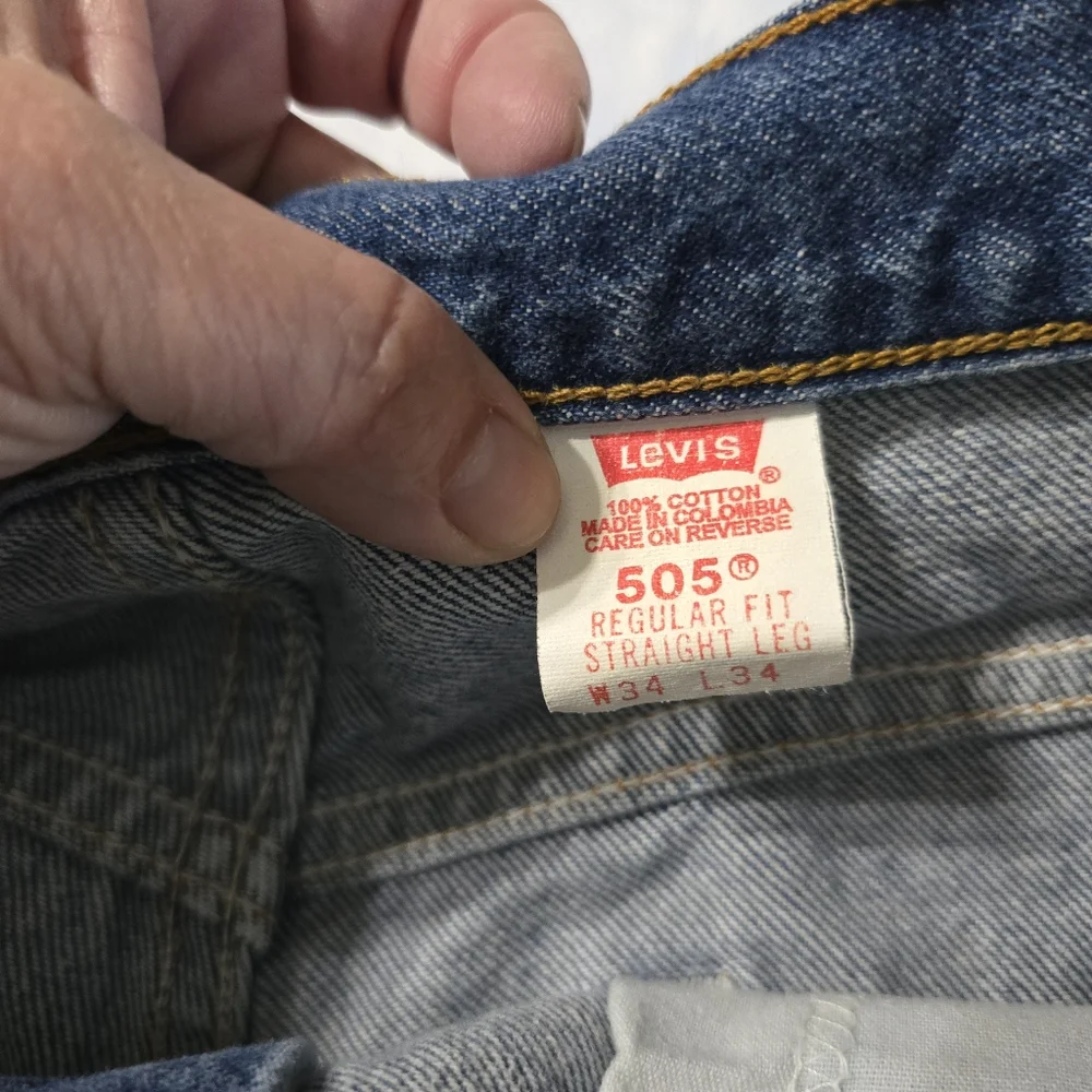 VINTAGE LEVIS 505 Jeans Adult 34x34 Blue Denim Pants Straight‎ Leg Men’s